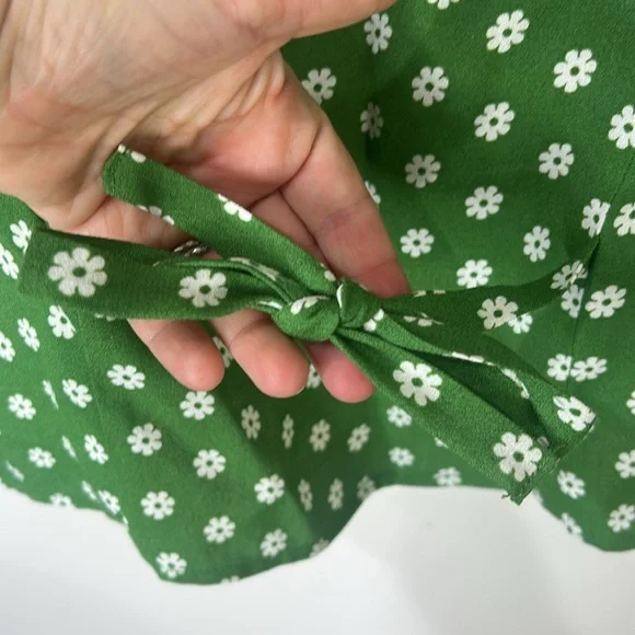 REFORMATION Green Janet Floral Woven Top Size 4 - Picture 6 of 16